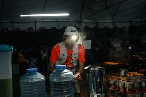 BIB: 
                            <button type="button" onclick="openModal(25430011)" class="btn btn-primary btn-sm float-right btn-popup" data-toggle="modal" data-target=".modal-high-quality">
                        <i class="fas fa-shopping-cart"></i> Add to Cart
                    </button>
                                            <button type="button" onclick="isThisMe(25430011, true)" class="btn btn-success btn-sm float-right btn-popup btn-isme hidden" data-toggle="tooltip" data-placement="bottom" title="นี่คือรูปของคุณใช่ไหม คลิกที่นี่เพื่อเอาเข้าอัลบั้ม">
                        <i class="fas fa-plus"></i> Add to album
                    </button>
                    <button type="button" onclick="isThisMe(25430011, false)" class="btn btn-warning btn-sm float-right btn-popup btn-isnotme hidden">
                        <i class="fas fa-ban"></i> Remove from album
                    </button>